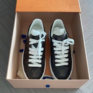 Louis Vuitton Time Out sneaker